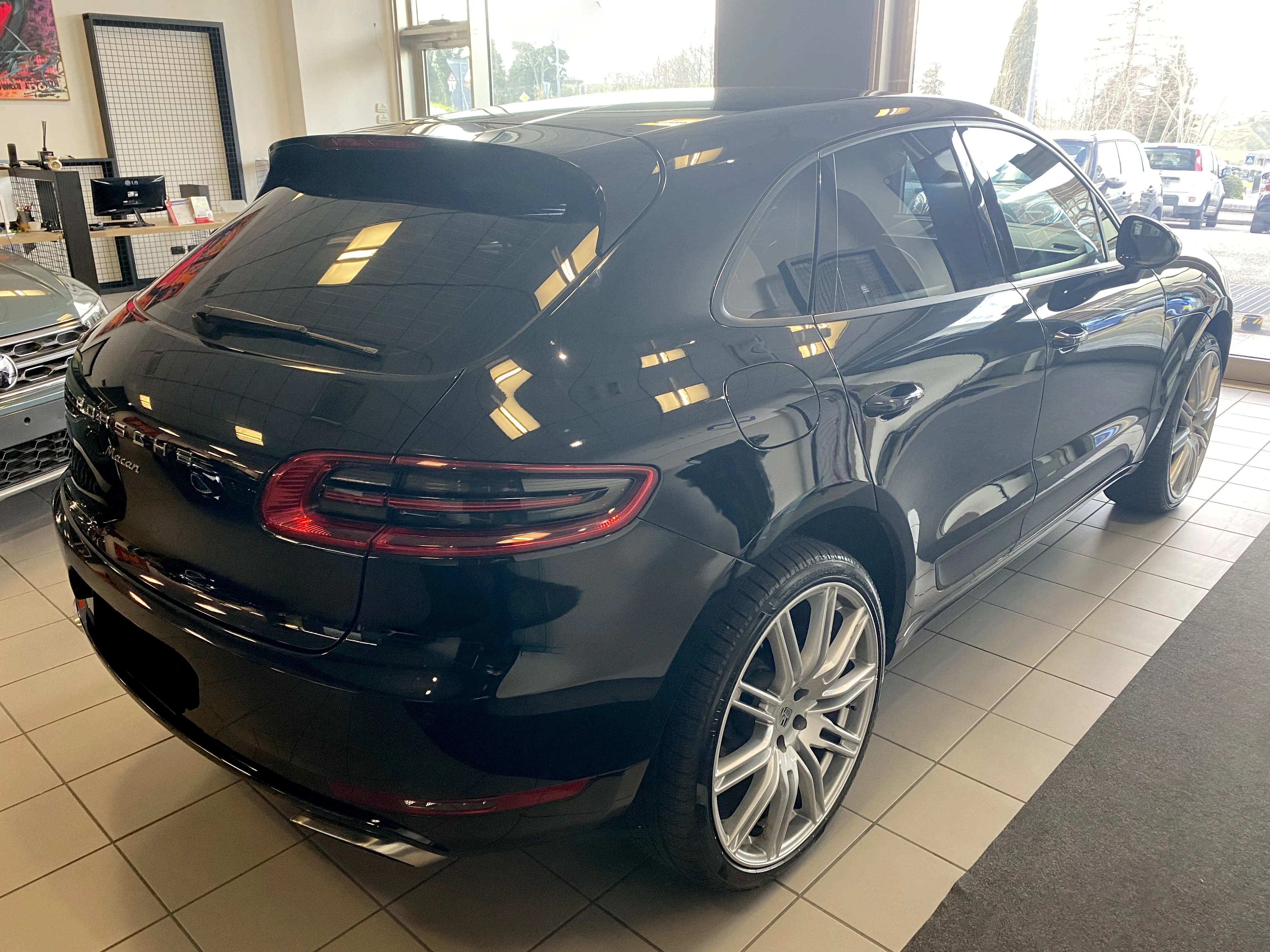 Porsche